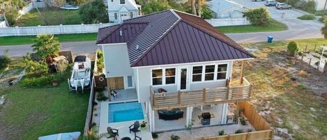 House (4 Bedrooms) | Front of property