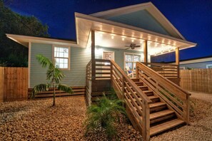 House (3 Bedrooms) | Interior - Aloha Ohana by Avantstay Private Pool Near Beach (Port Aransas)
