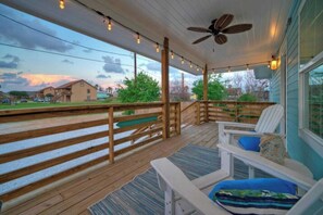 House (3 Bedrooms) | Interior - Aloha Ohana by Avantstay Private Pool Near Beach (Port Aransas)