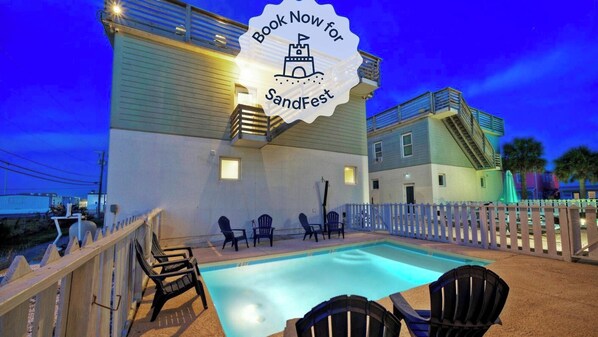 House (4 Bedrooms) | Front of property - Stella Maris by Avantstay Rooftop View + Pool (Port Aransas)