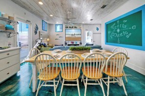 Interior - Stella Maris by Avantstay Rooftop View + Pool (Port Aransas)