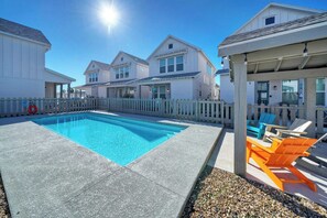 Interior - Breakaway by Avantstay Near Music, Eats (Port Aransas)