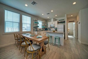 House (3 Bedrooms) | Interior - A Beach by Avantstay Near Music, Eats (Port Aransas)