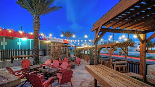 Rum Runner by Avantstay Beach House Private Pool + Golf Cart Zone + Walk to Beach
