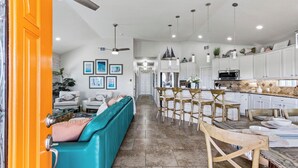 บ้านพัก (4 Bedrooms) | ภายใน