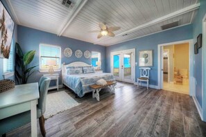 House (3 Bedrooms) | Interior - Private Pool, Game Room Golf Cart Zone, Boat Parking Beacharita by Avantstay (Port Aransas)