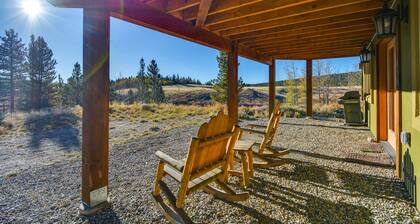 Cozy Alma Mountain Retreat: Fireplace & Grill