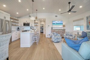 House (2 Bedrooms) | Interior - Boujee Pelican by Avantstay Pool+game Room+views (Port Aransas)
