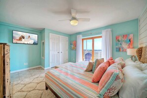 Apartment (3 Bedrooms) | Interior - Beachfront Complex w/ 2 Pools, Tennis Gulf Views Rise N Beach by Avantstay (Port Aransas)