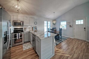 House (3 Bedrooms) | Interior - Private Pool, Large Yard, Game Room, Balcony South By Sunkissed by Avantstay (Port Aransas)