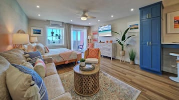 House (1 Bedroom) | Interior