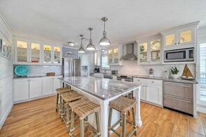 บ้านพัก (4 Bedrooms) | ภายใน