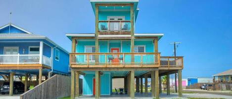 House (3 Bedrooms) | Front of property