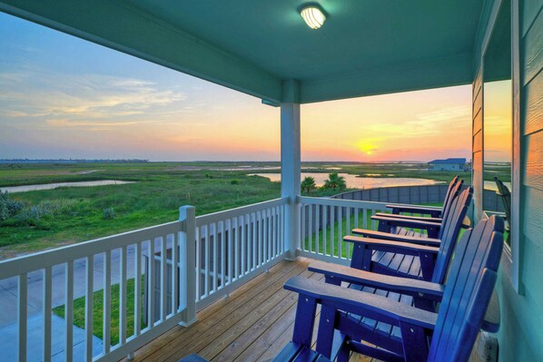 House (4 Bedrooms) | Interior - Baydream Believer by Avantstay Pool, Views (Port Aransas)