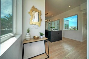 Hus (3 Bedrooms) | Innvendig