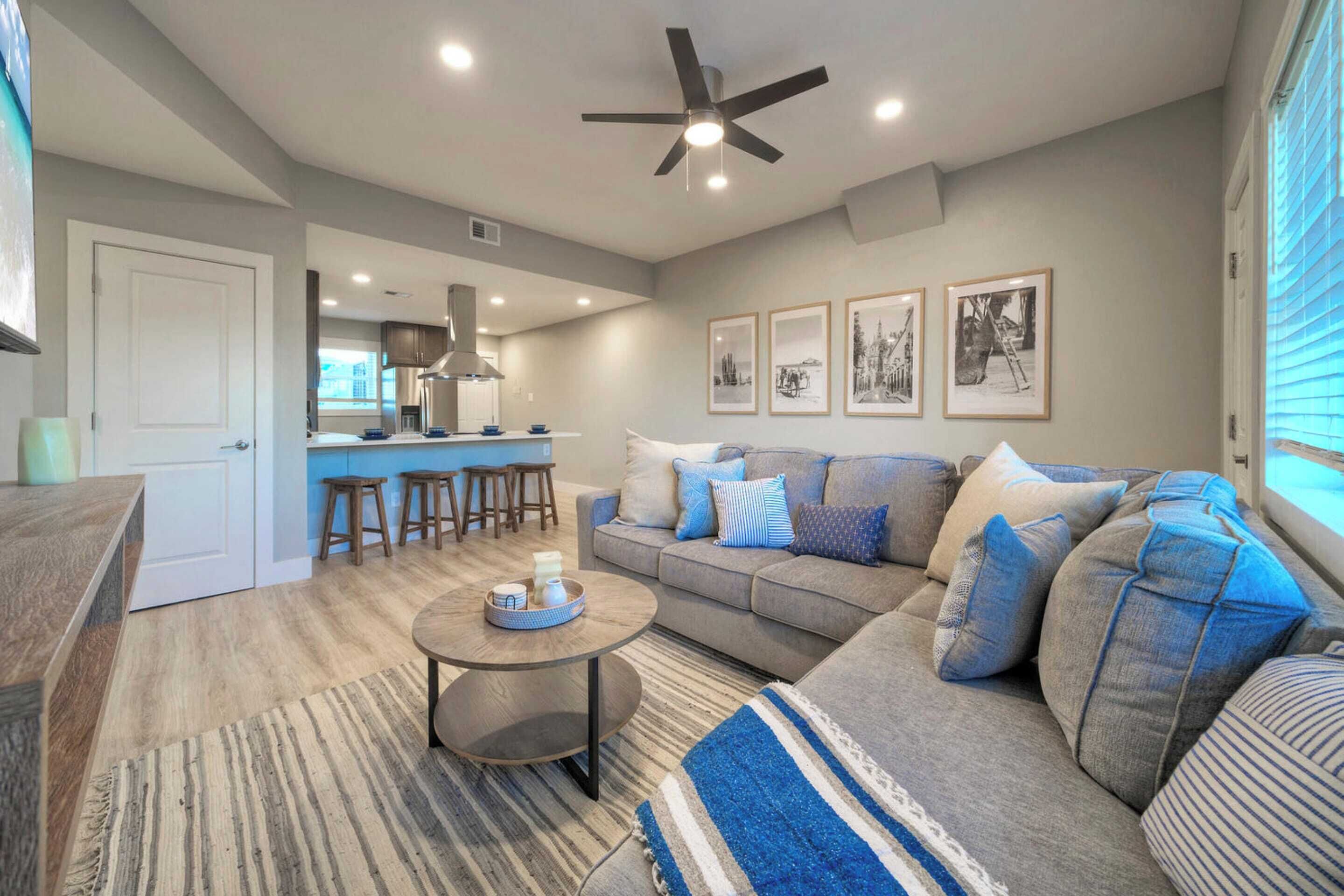 House (2 Bedrooms) | Front of property