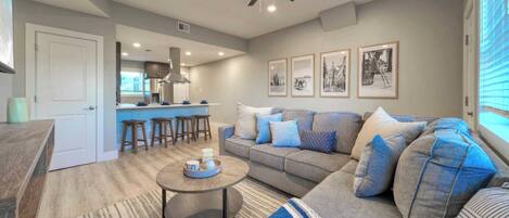 House (2 Bedrooms) | Front of property