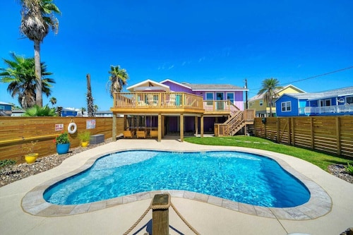 Barefoot & Salty by Avantstay Private Pool
