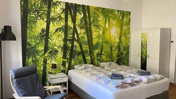 Desk, iron/ironing board, WiFi, bed sheets