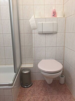 Hair dryer - Studio Apartment near Reumanplatz (Vienna)
