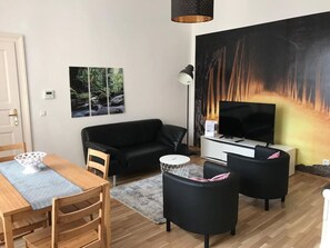 TV