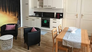 Uklassifisert bilde, 4 av 12, knapp