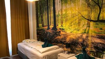 2 Schlafzimmer, Schreibtisch, Bügeleisen/Bügelbrett, WLAN