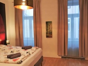 2 bedrooms, desk, iron/ironing board, WiFi