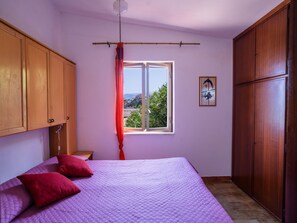 1 bedroom, Internet