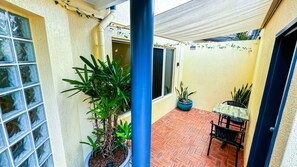 Comfort Villa | Terrace/patio