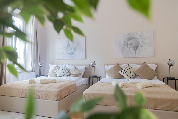 Apartamento | Roupas de cama premium, individualmente decorados