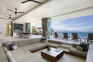 Smart TV, stereo, computer monitors, printers - Zest 3 Bed : Ultra-Luxurious Five Star Villa (Koh Samui)