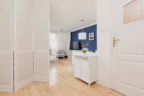 Living room - Warsaw Center Apartment by Renters (Warsaw)