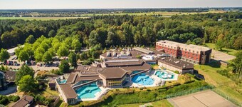 Lodge in Arcen by Recreational Lake