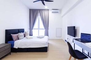 Free WiFi - Una by Plush (Kuala Lumpur)