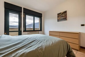 2 habitaciones, wifi gratis y ropa de cama 