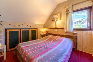 3 slaapkamers, een strijkplank/strijkijzer, gratis wifi