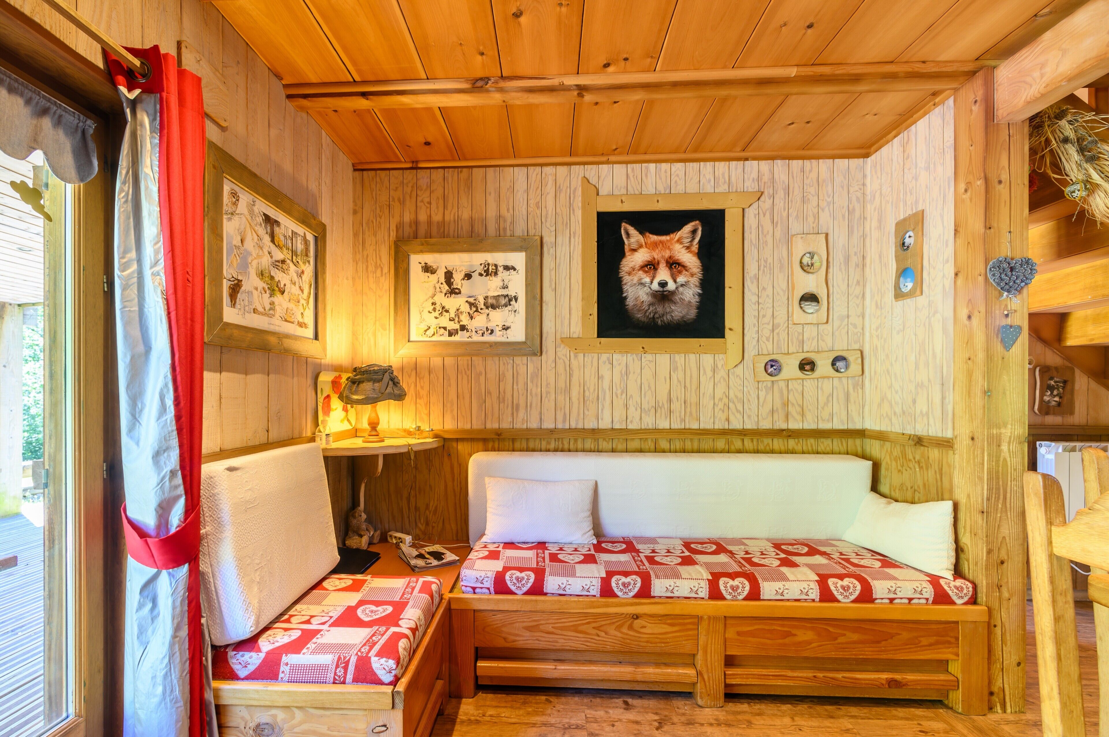 3 bedrooms, iron/ironing board, free WiFi