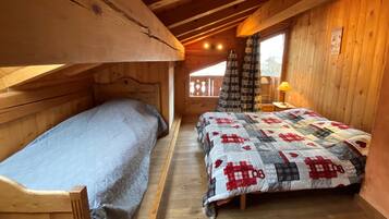 4 habitaciones, tabla de planchar con plancha y wifi gratis