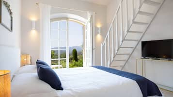 5 quartos, ferros/tábuas de passar roupa, Wi-Fi de cortesia