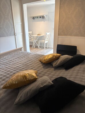 1 Schlafzimmer, kostenloses WLAN, Bettwäsche