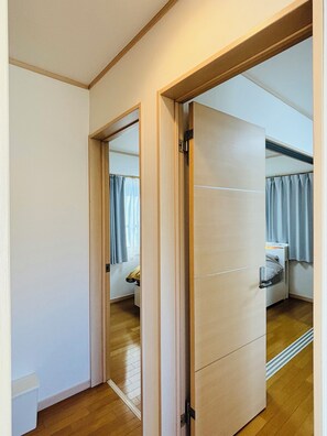 Interior - Free Parking/1 min walk from st./Renting for a whole house/Central Park nearby (江東区)