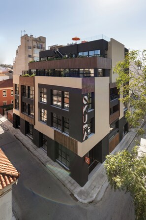 واجهة المنشأة