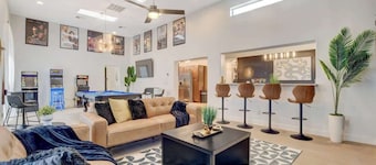Hot Tub & Game Room at 5BR Luxurious Vegas Home
