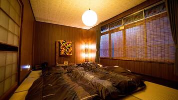 3 bedrooms, desk, free WiFi, bed sheets