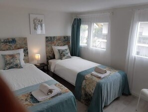 4 Schlafzimmer, Bügeleisen/Bügelbrett, WLAN, Bettwäsche