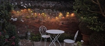 Charming 4-Bed Home with Garden, Wi-Fi, and Modern Amenities in Picardy