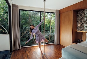 Grand-Villa, 1 Schlafzimmer, eigener Pool (Forest View) | 2 Schlafzimmer, hochwertige Bettwaren, Zimmersafe, Schreibtisch