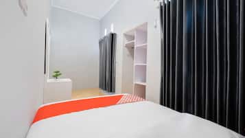 Basic Suite | 1 bedroom, laptop workspace, free WiFi, bed sheets