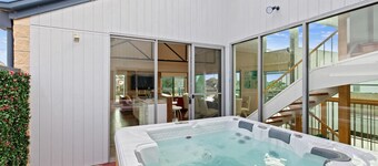 Bliss on the Bay - Full House